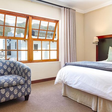 Noordhoek Village Hotel ภายนอก รูปภาพ