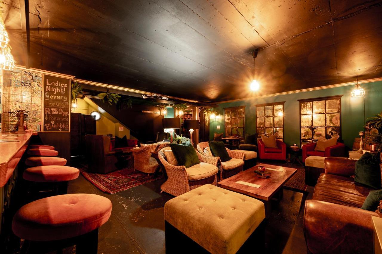Noordhoek Village Hotel ภายนอก รูปภาพ